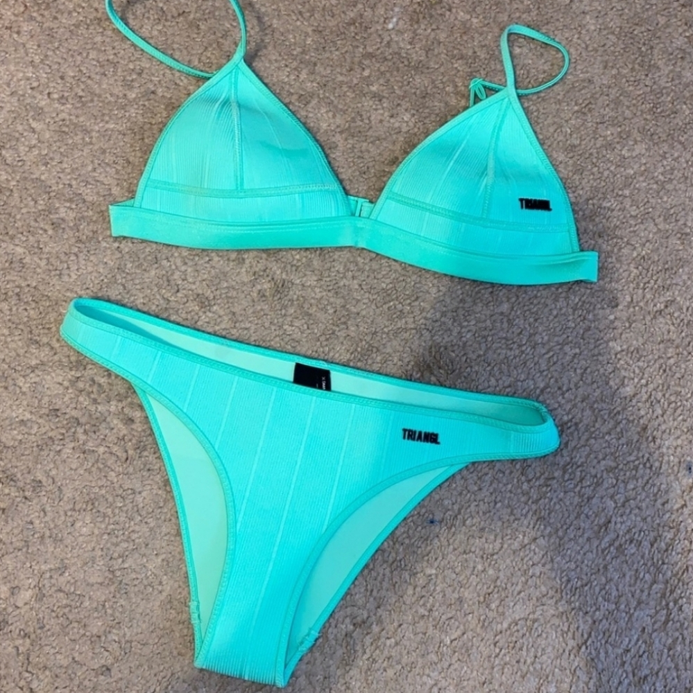 NWOT TRIANGL Teal Bikini